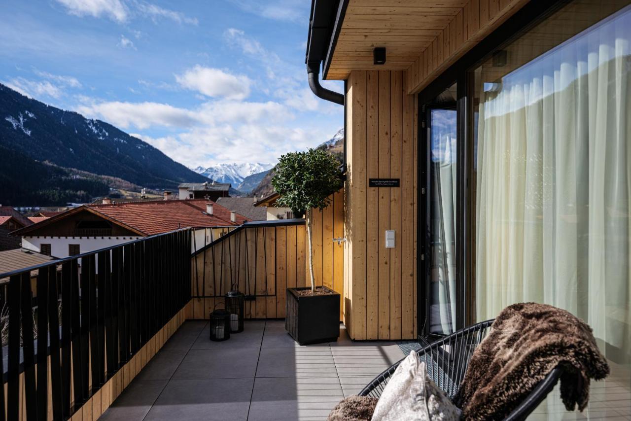 Lebe'Oetz - Das Ferienapartmenthaus Im Zentrum Von Oetz Exterior photo